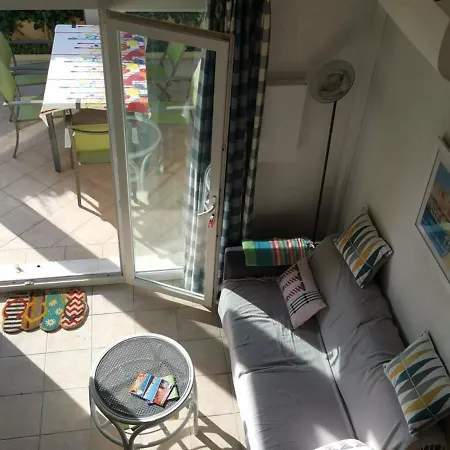 Casa vacanze Rénovée, Climatisée, Piscine, Parking Privé, Proche Mer, Pour 6 Pers. - Fr-1-607-107 *