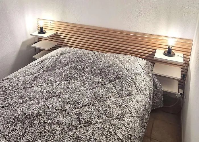 Rénovée, Climatisée, Piscine, Parking Privé, Proche Mer, Pour 6 Pers. - Fr-1-607-107