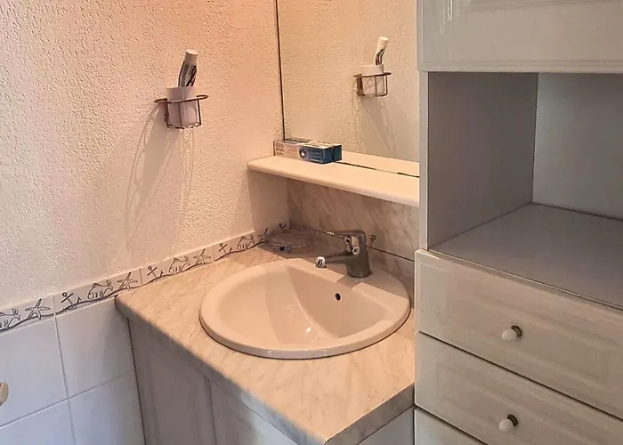 Сasa de vacaciones Rénovée, Climatisée, Piscine, Parking Privé, Proche Mer, Pour 6 Pers. - Fr-1-607-107 Agde
